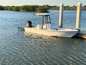 24’ PATHFINDER BAY BOAT