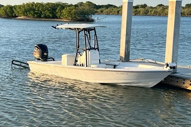 24’ PATHFINDER BAY BOAT